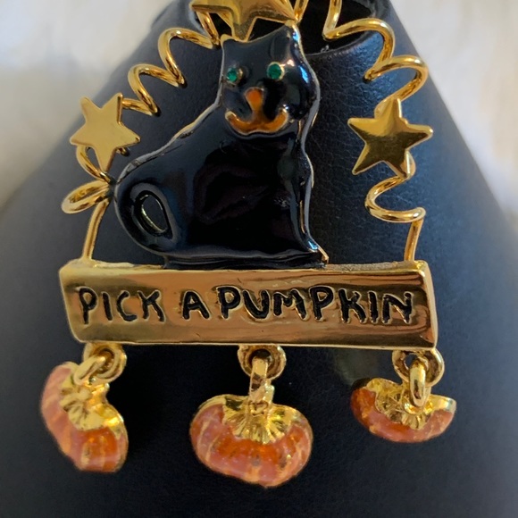 Vintage Halloween black cat, pick a pumpkin Fall black, orange & gold brooch pin - Picture 5 of 8